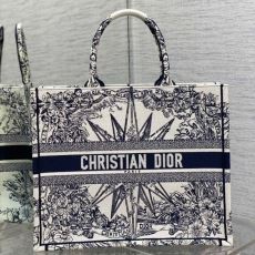 Christian Dior Shopping Bags